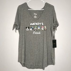 NWT! DISNEY Mickey’s Friends Tie Sleeve Tee SO CUTE Torrid Size 1X
